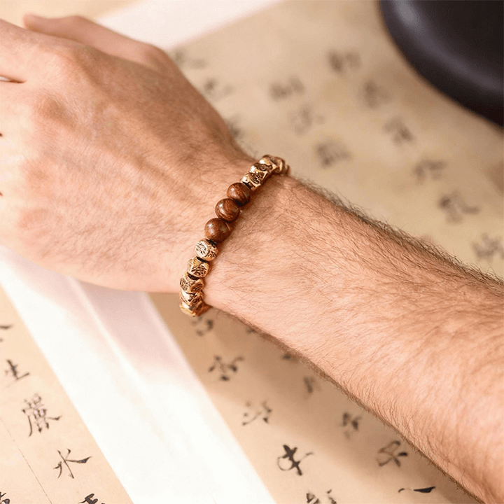 Gelang Perlindungan Mantra Cahaya Emas